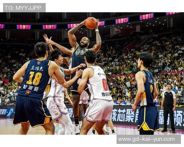 1.24CBA战报：北京三连胜小丁再爆发40分击败深圳